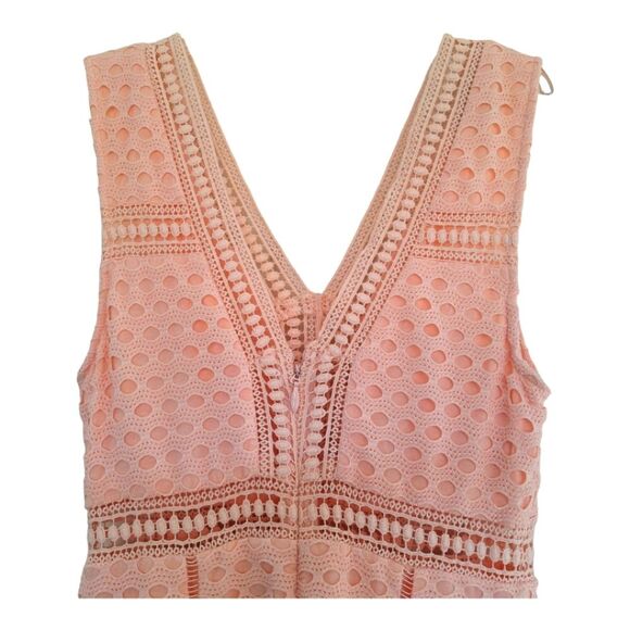 BeBe Crochet Overlay Dress Size 6 Pink Bodycon - Picture 11 of 12